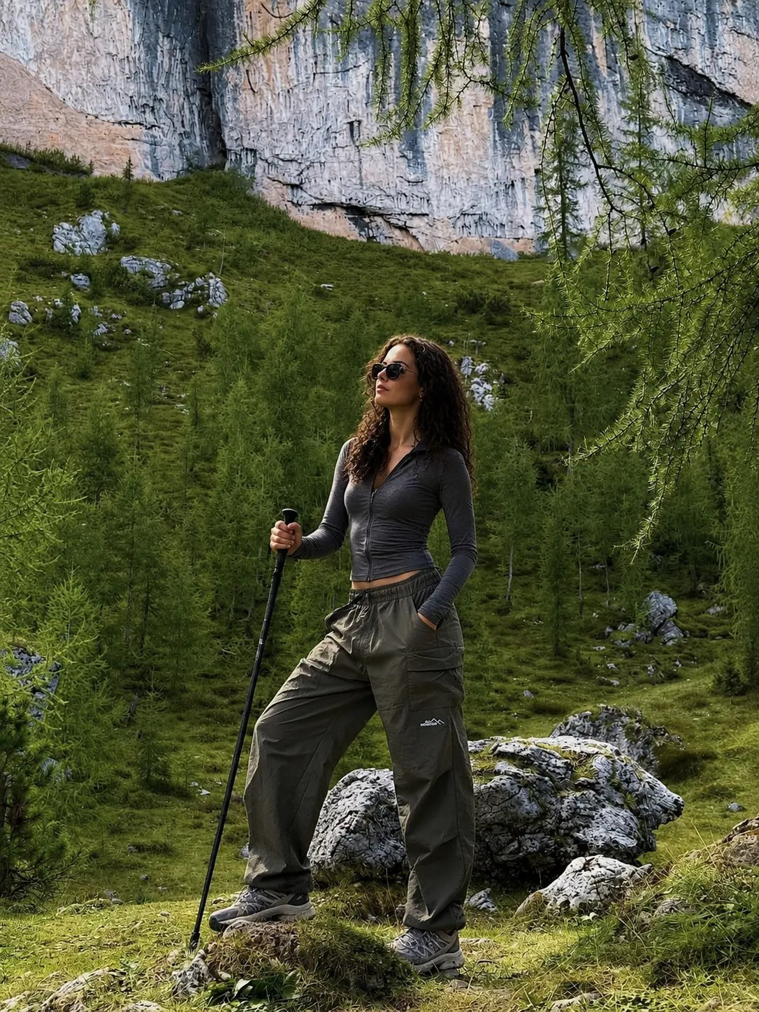 Unisex Baggy Parachute Cargo Pants Lightweight Water Resistant Elastic Waist Gorpcore Streetwear Trousers with Pockets