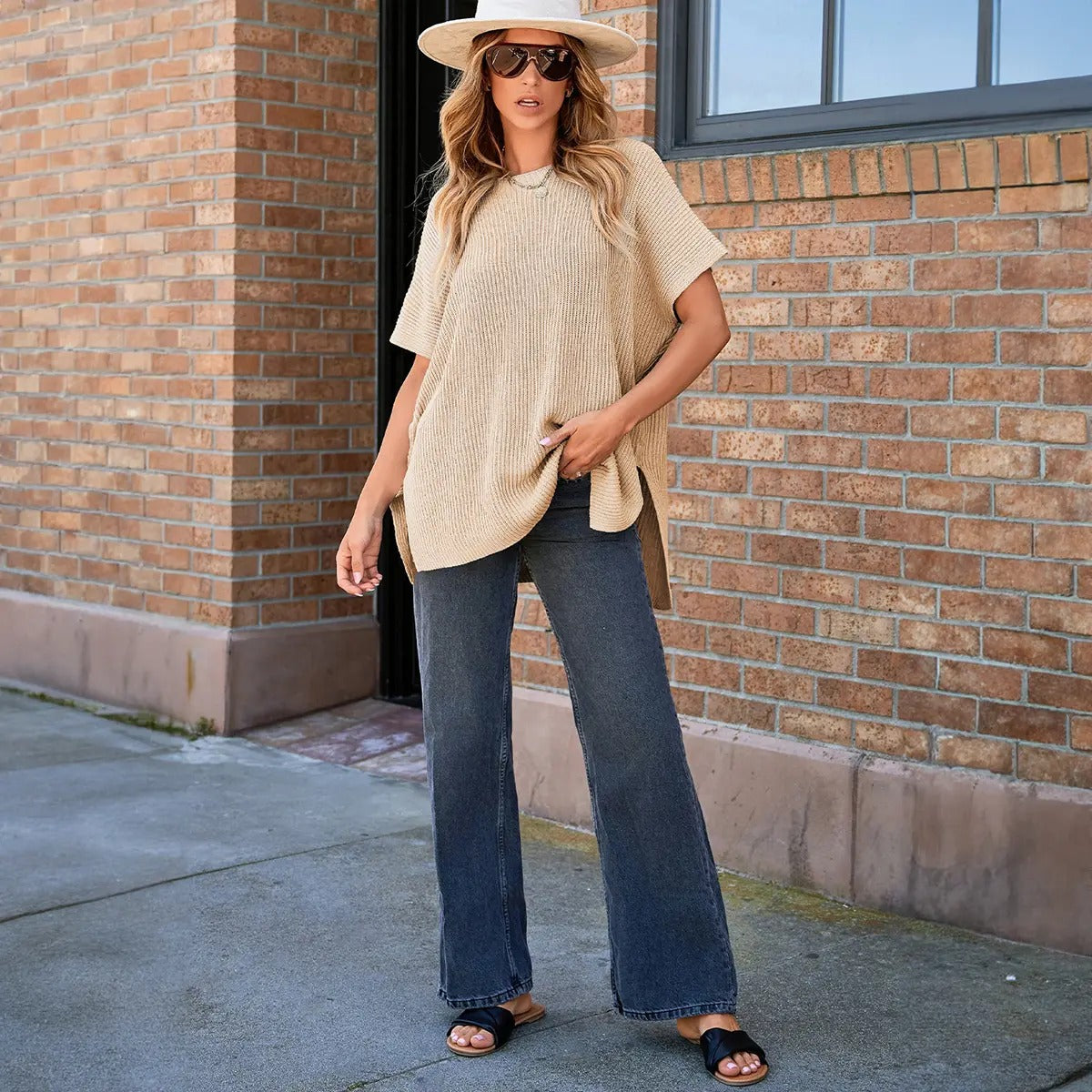 Women's Oversized Puff Short Sleeve Knit Sweater Casual Round Neck Side Slit Elegant Pullover Top